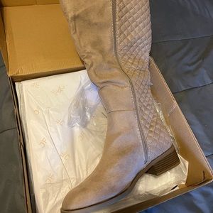 Calf boots